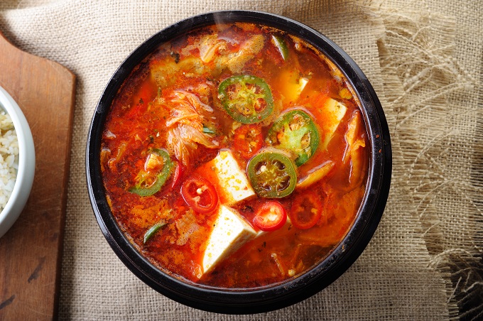Kimichi soup image in bowl
