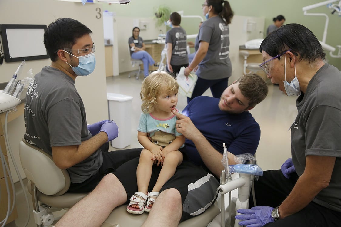 Delta Dental of Illinois Foundation Dentist by 1 Event Provides Free Care